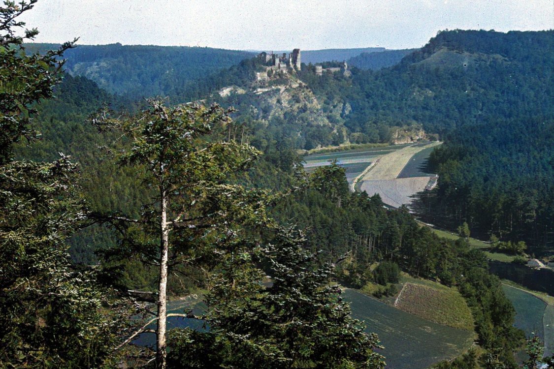 Barevná procházka údolím Dyje před 100 lety